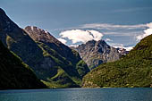 Norvegia, la regione dei fiordi, vedute durante la gita in battello lungo l'Aurlandsfjord e il Noeroyfjord. 